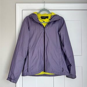 Mountain Hardware women’s dusty purple raincoat / windbreaker